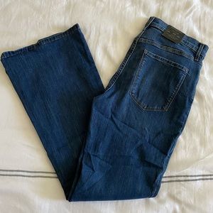 Banana Republic Jeans NWT size 29